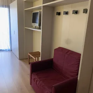 Apartahotel K, Figueras
