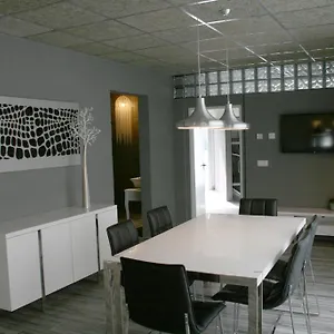 Hostal L'ast, Banyoles